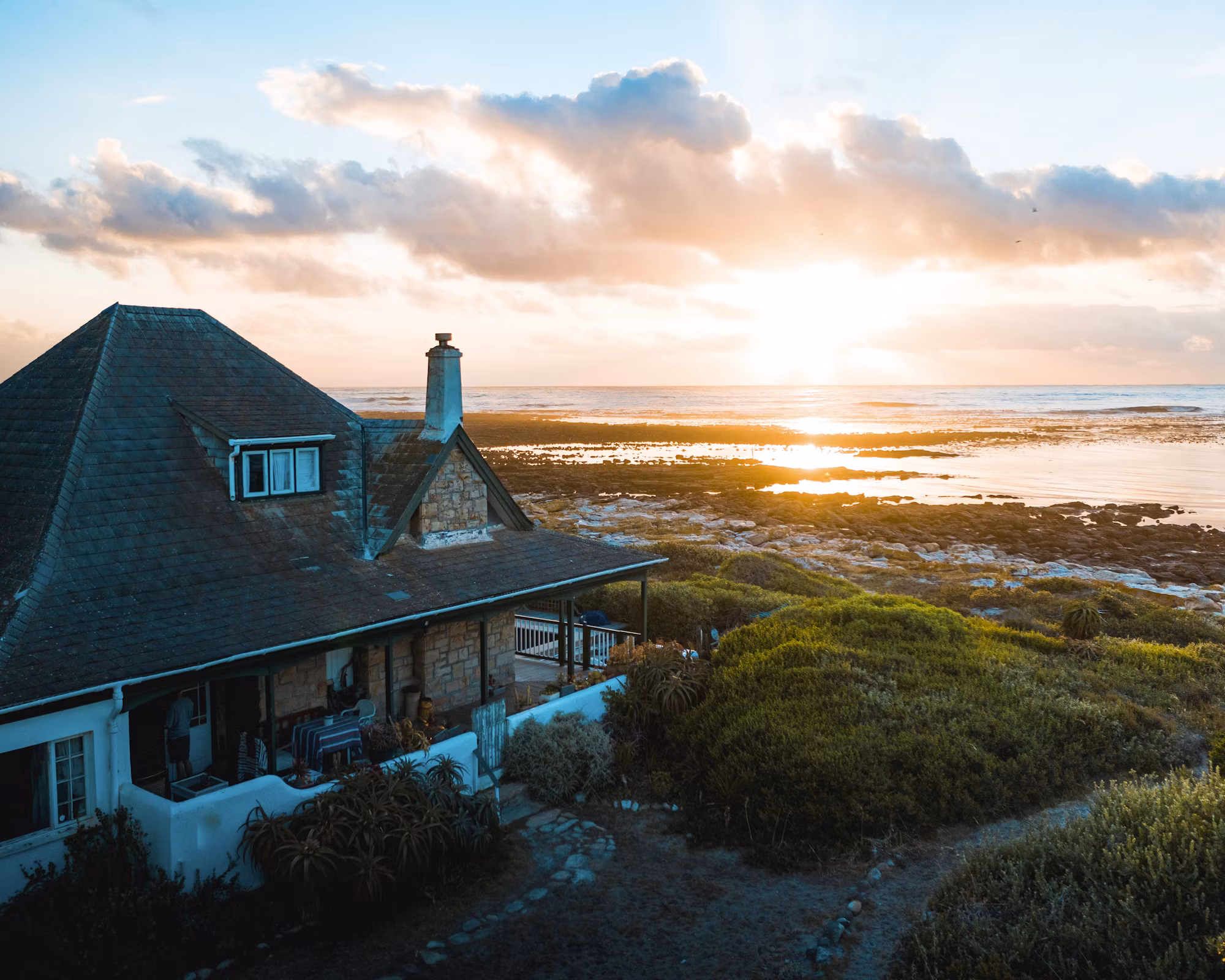 A Traveler’s Haven: The Diversity of Hotel Experiences